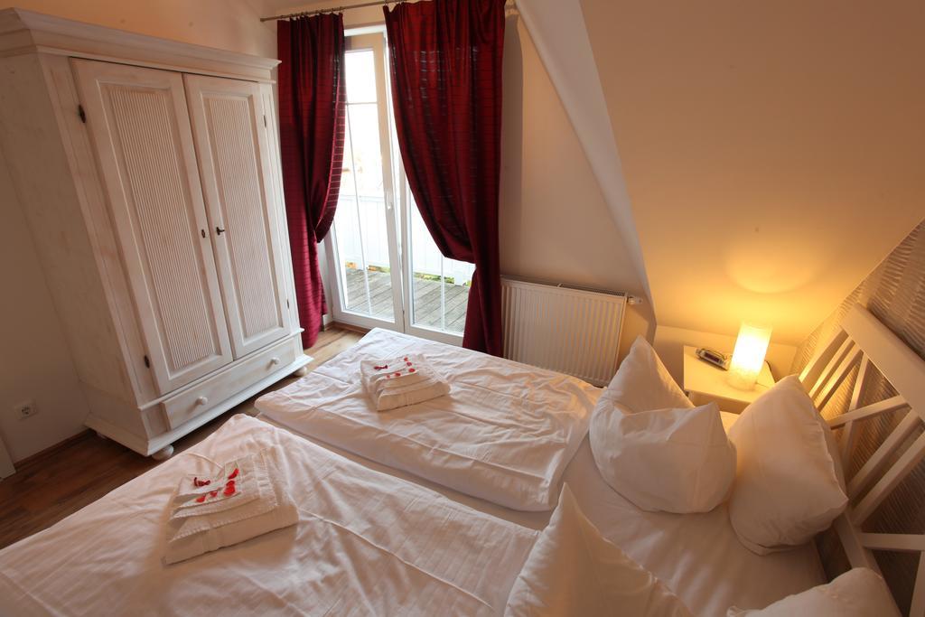 Haus Amo Solem Aparthotel Dierhagen Quarto foto