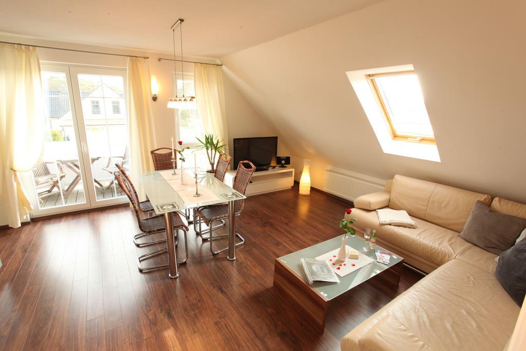 Haus Amo Solem Aparthotel Dierhagen Quarto foto